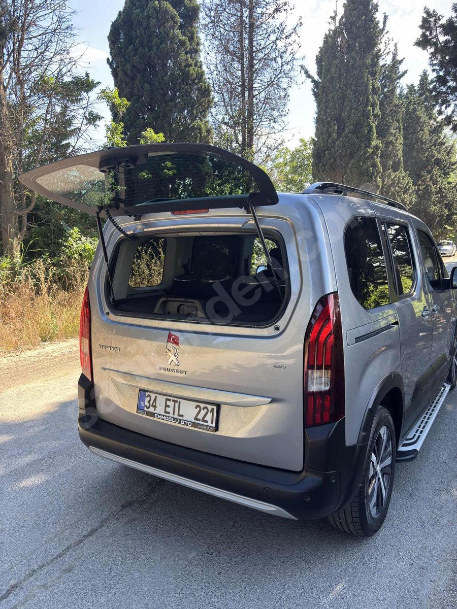 PEUGEOT RIFTER 2021 HATASIZ BOYASIZ DÜŞÜK KM TEMİZ ARAÇ — 10