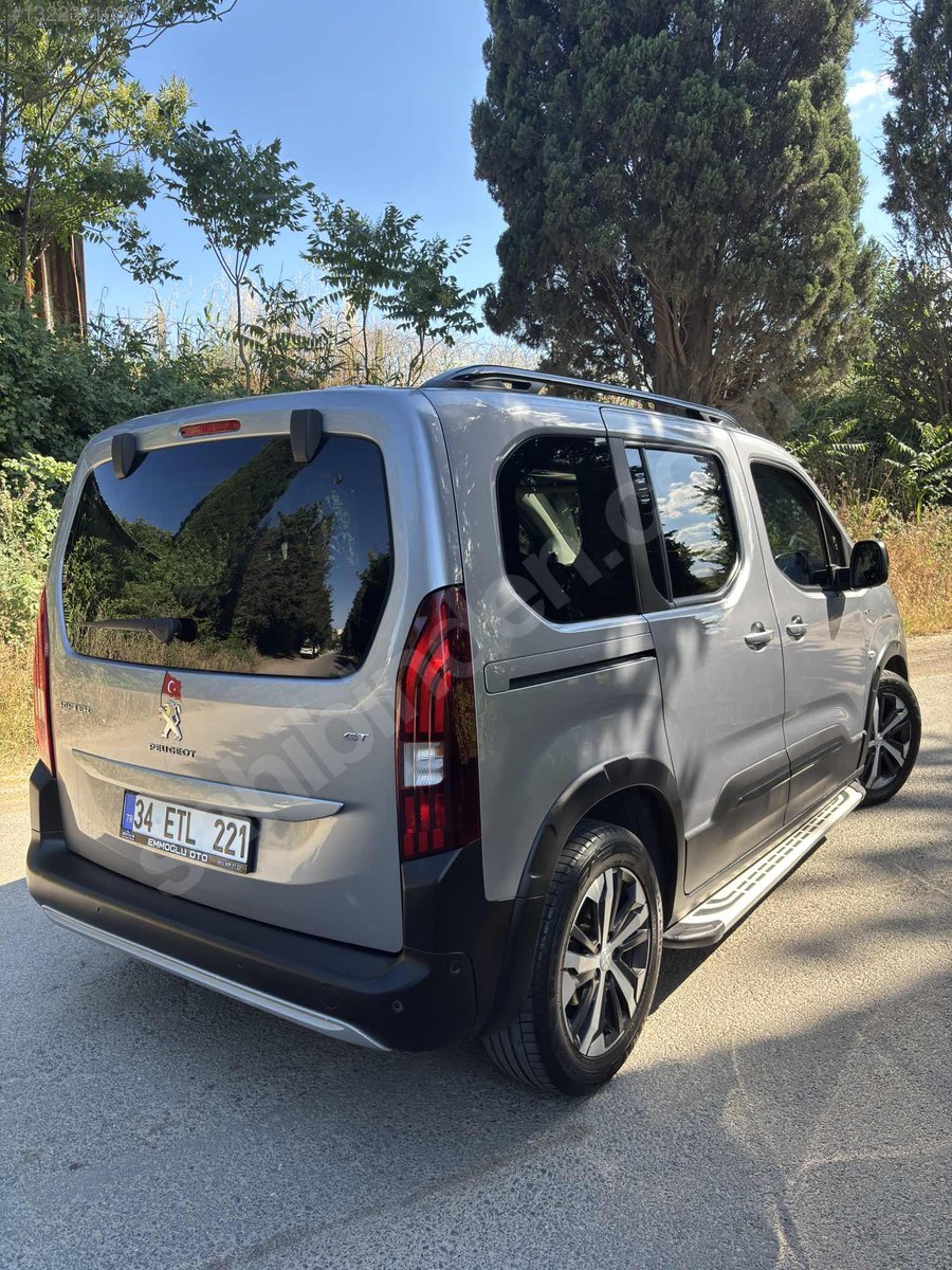 PEUGEOT RIFTER 2021 HATASIZ BOYASIZ DÜŞÜK KM TEMİZ ARAÇ — 4