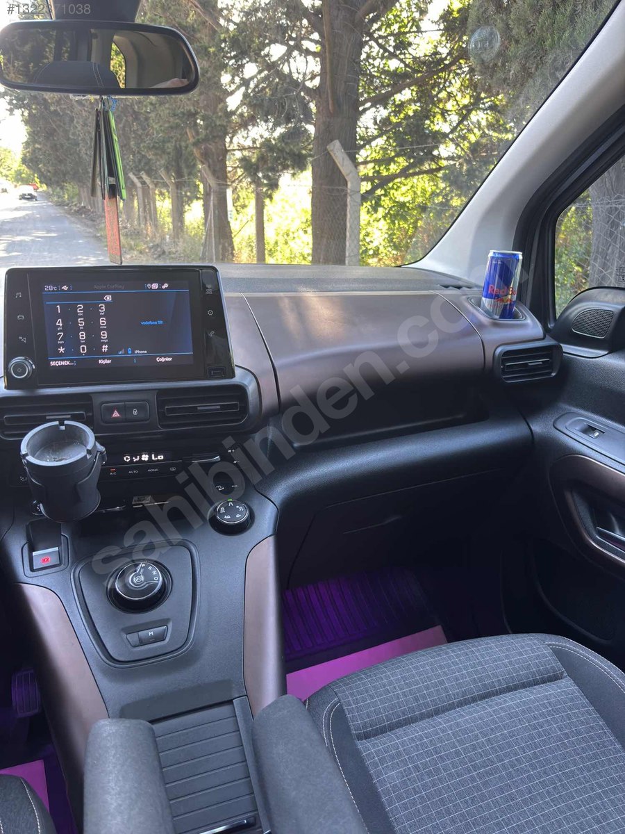 PEUGEOT RIFTER 2021 HATASIZ BOYASIZ DÜŞÜK KM TEMİZ ARAÇ — 12
