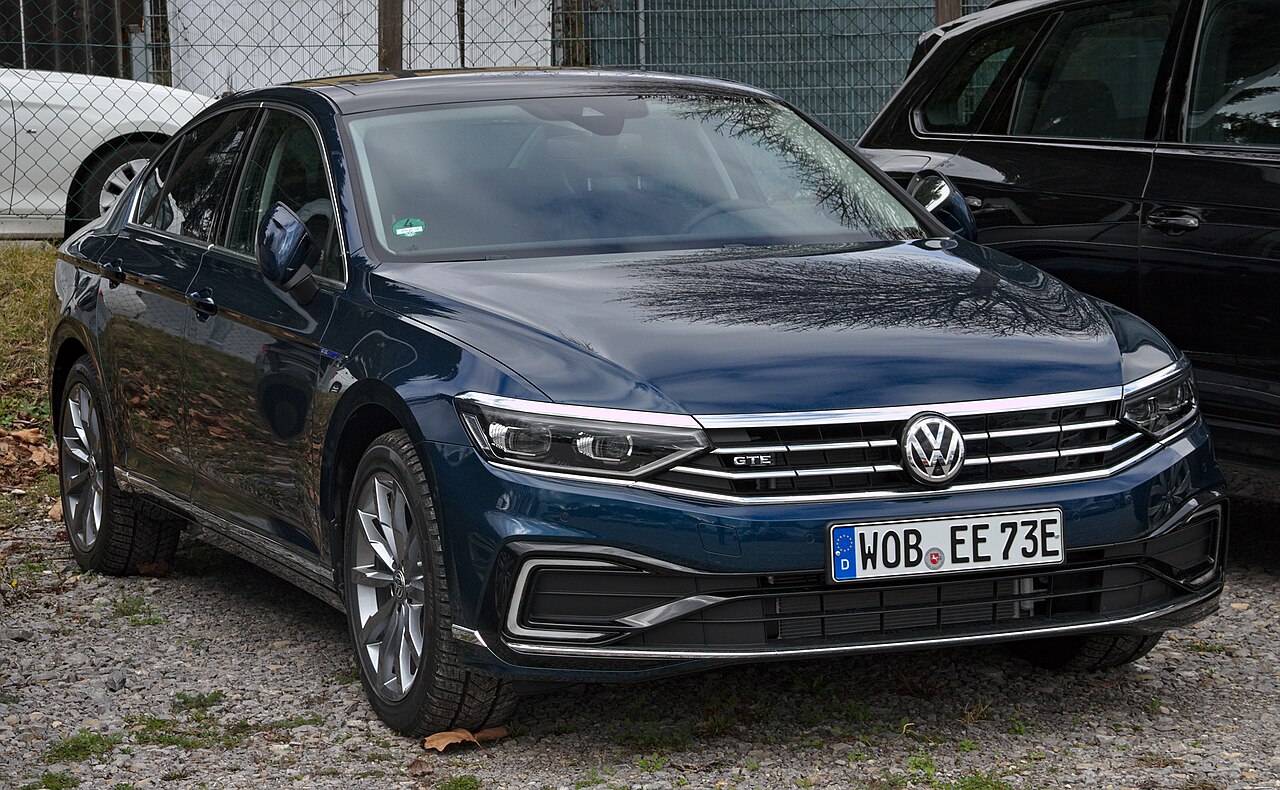 2022 Volkswagen Passat 1.5 TSI Business DSG — 1